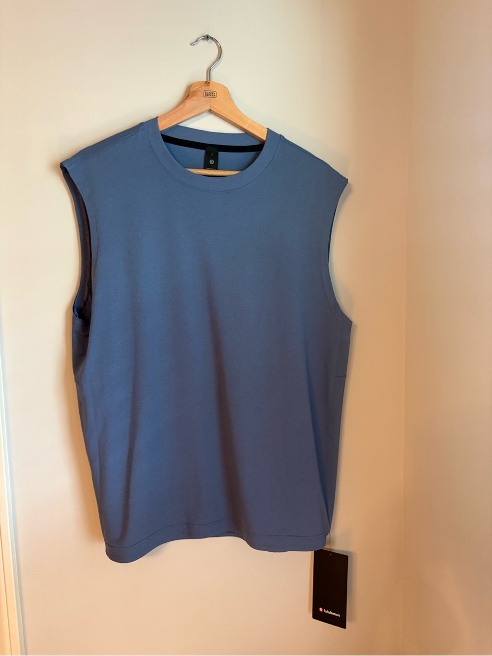 lululemon athletica Men's Sleeveless Crew Tank in Dusty Blue